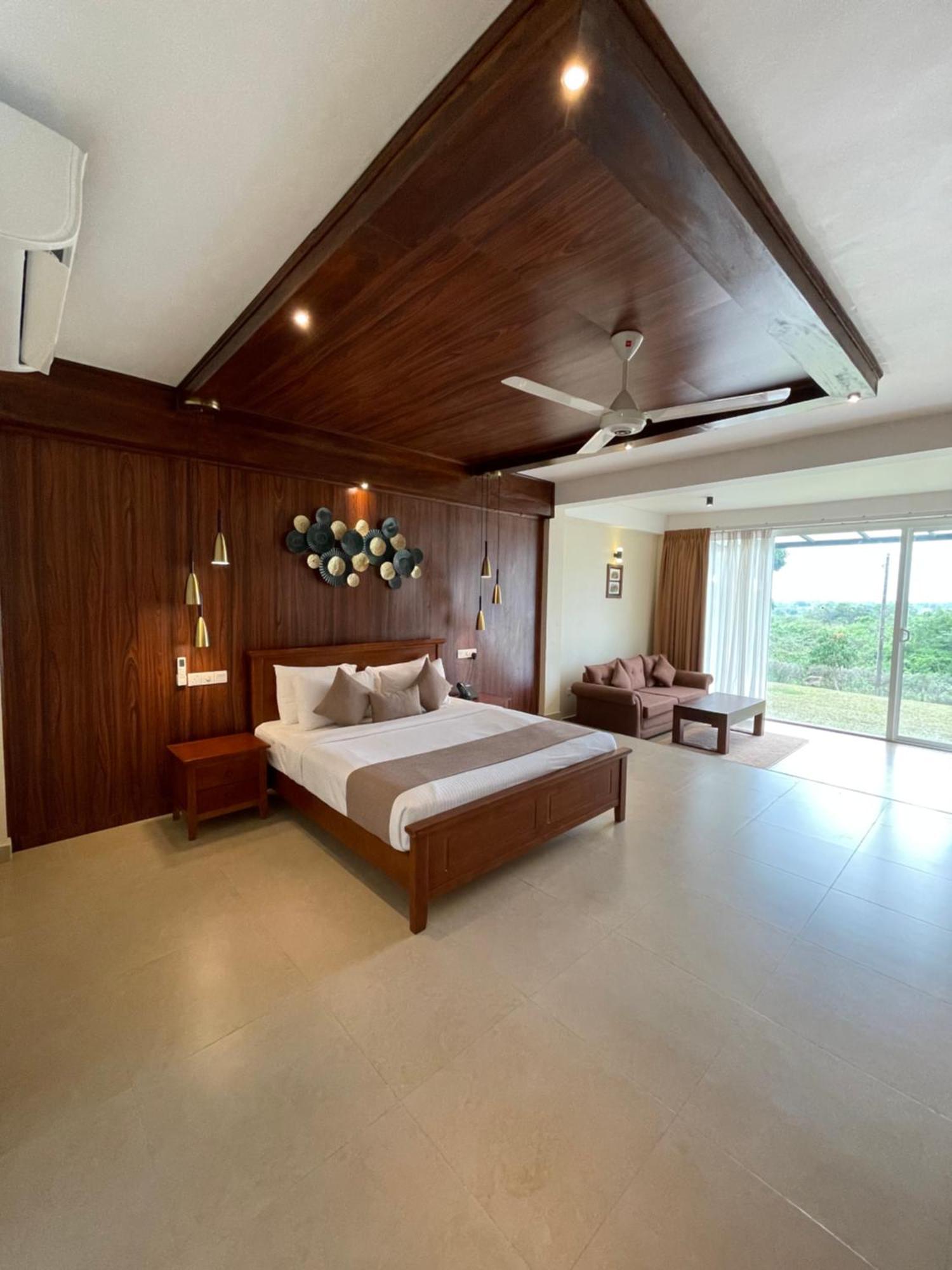 Birds Resort Hambantota Eksteriør bilde