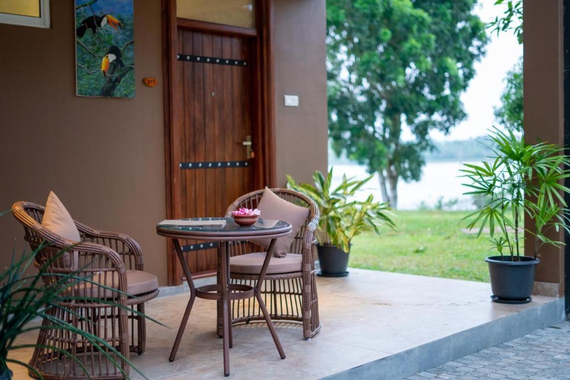Birds Resort Hambantota Eksteriør bilde